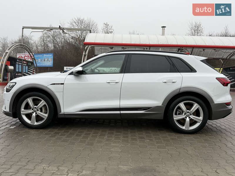 Внедорожник / Кроссовер Audi e-tron 2021 в Тернополе фото 12 Внедорожник / Кроссовер Audi e-tron 2021 в Тернополе