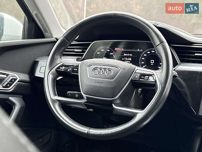 Внедорожник / Кроссовер Audi e-tron 2021 в Тернополе фото 4 Внедорожник / Кроссовер Audi e-tron 2021 в Тернополе