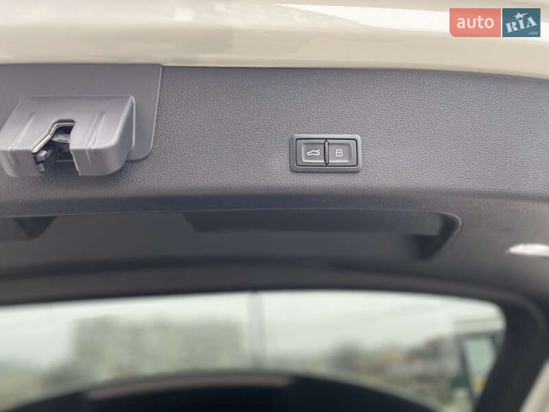 Внедорожник / Кроссовер Audi e-tron 2018 в Кропивницком