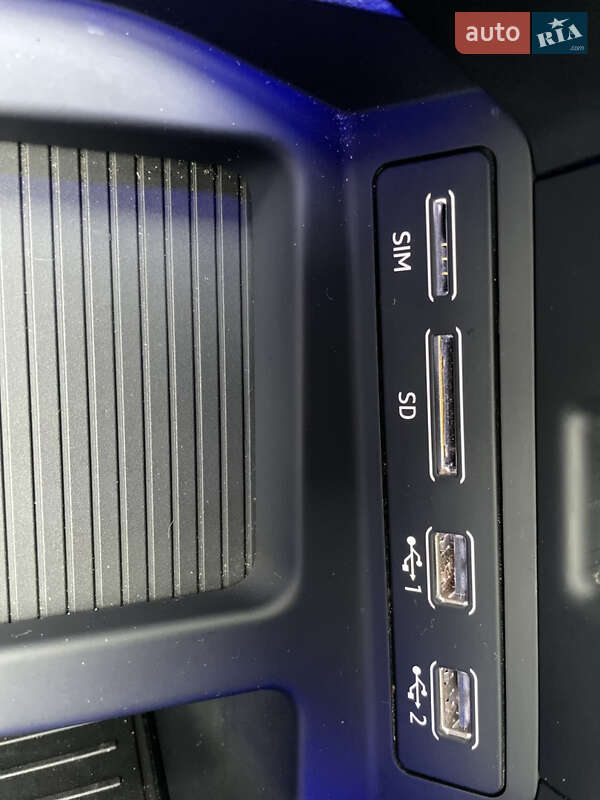 Внедорожник / Кроссовер Audi e-tron 2018 в Кропивницком