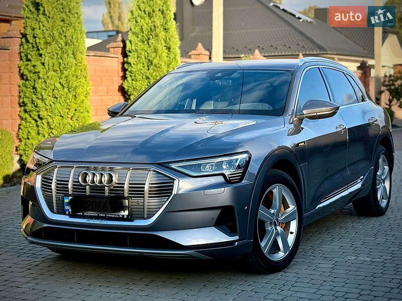 Audi e-tron 2019
