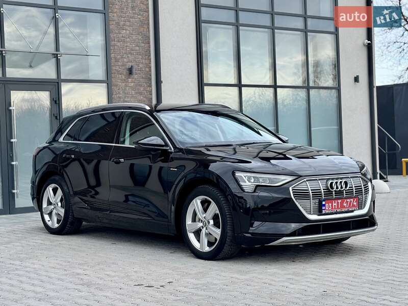 Внедорожник / Кроссовер Audi e-tron 2019 в Тернополе