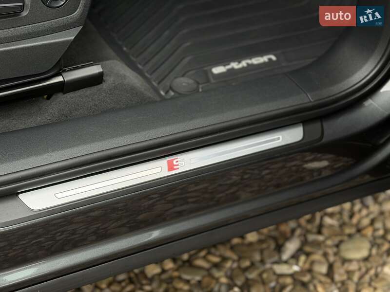 Позашляховик / Кросовер Audi e-tron 2021 в Трускавці