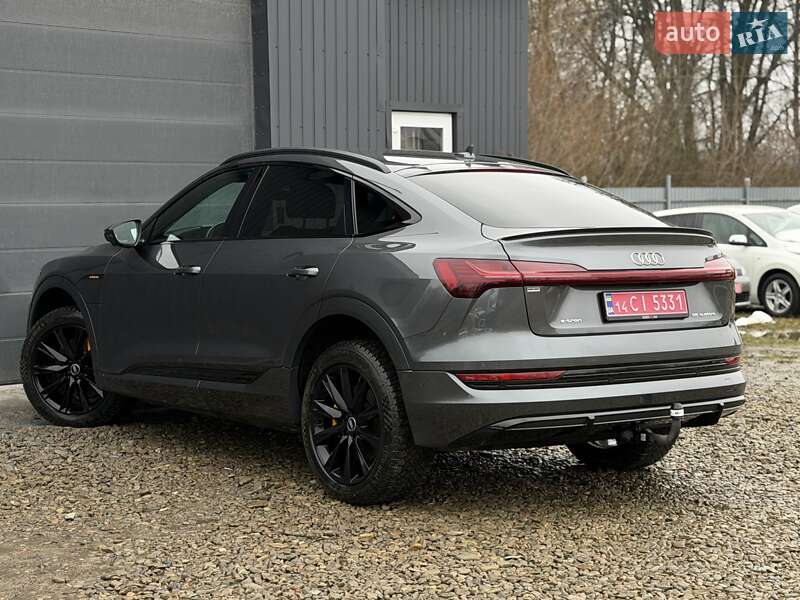 Позашляховик / Кросовер Audi e-tron 2021 в Трускавці