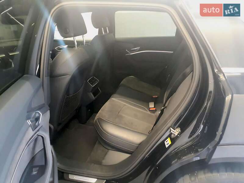 Позашляховик / Кросовер Audi e-tron 2021 в Львові фото 8 Позашляховик / Кросовер Audi e-tron 2021 в Львові