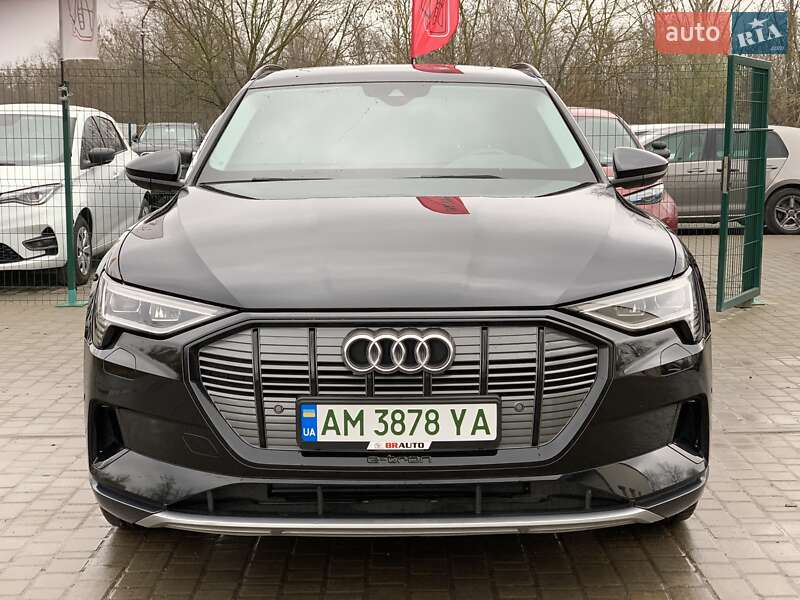 Внедорожник / Кроссовер Audi e-tron 2022 в Бердичеве