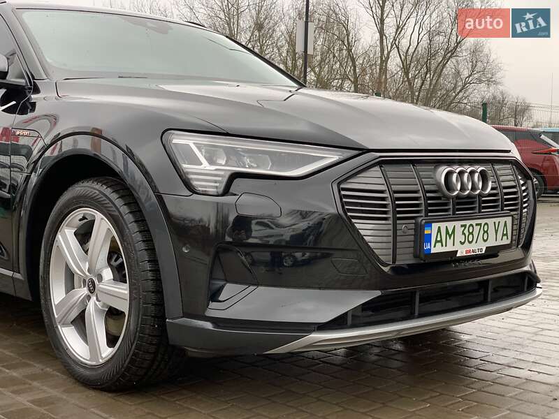Внедорожник / Кроссовер Audi e-tron 2022 в Бердичеве