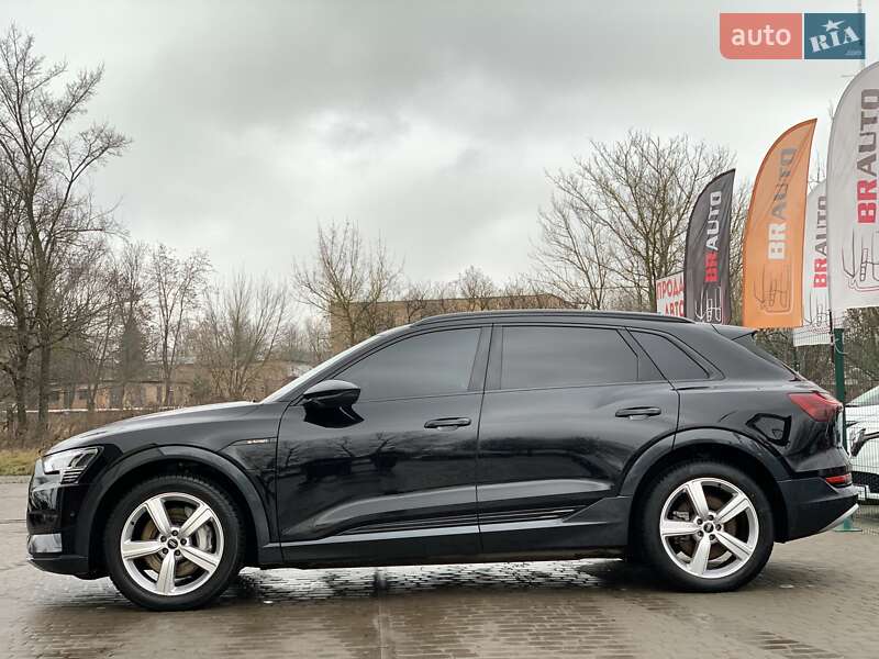 Внедорожник / Кроссовер Audi e-tron 2022 в Бердичеве