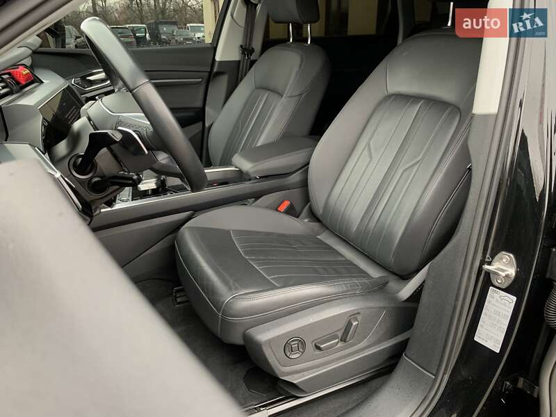 Внедорожник / Кроссовер Audi e-tron 2022 в Бердичеве