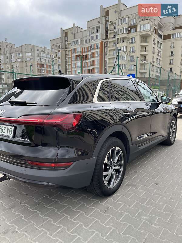 Внедорожник / Кроссовер Audi e-tron 2022 в Львове фото 14 Внедорожник / Кроссовер Audi e-tron 2022 в Львове