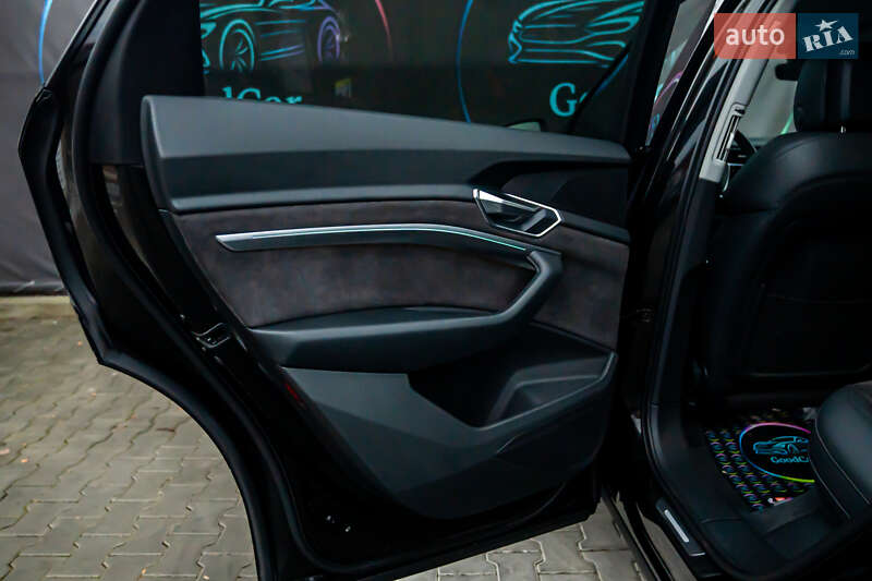 Внедорожник / Кроссовер Audi e-tron 2020 в Луцке фото 58 Внедорожник / Кроссовер Audi e-tron 2020 в Луцке