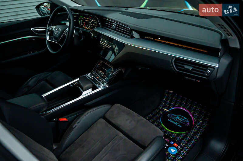 Внедорожник / Кроссовер Audi e-tron 2020 в Луцке фото 64 Внедорожник / Кроссовер Audi e-tron 2020 в Луцке