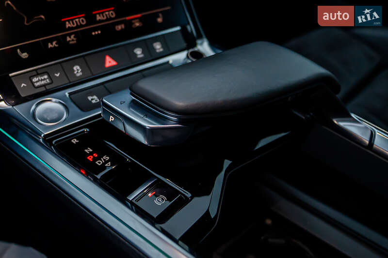 Внедорожник / Кроссовер Audi e-tron 2020 в Луцке фото 87 Внедорожник / Кроссовер Audi e-tron 2020 в Луцке