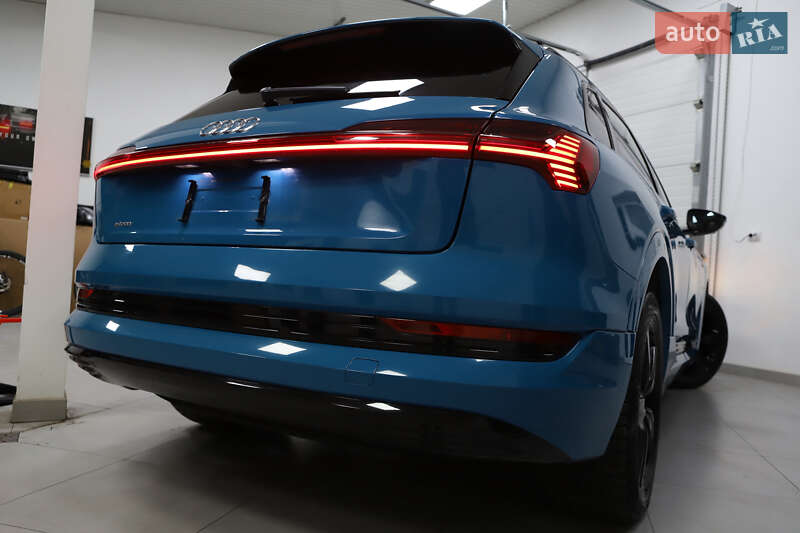 Внедорожник / Кроссовер Audi e-tron 2019 в Дрогобыче