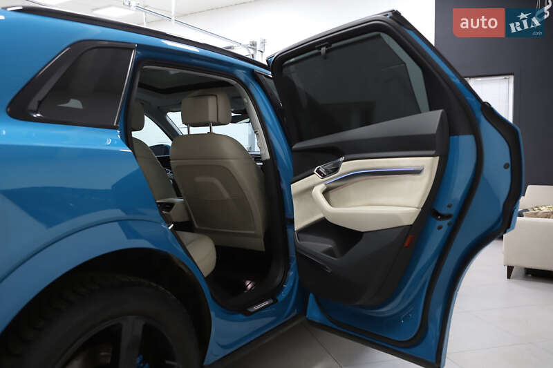 Внедорожник / Кроссовер Audi e-tron 2019 в Дрогобыче