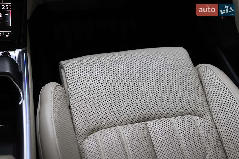 Внедорожник / Кроссовер Audi e-tron 2019 в Дрогобыче