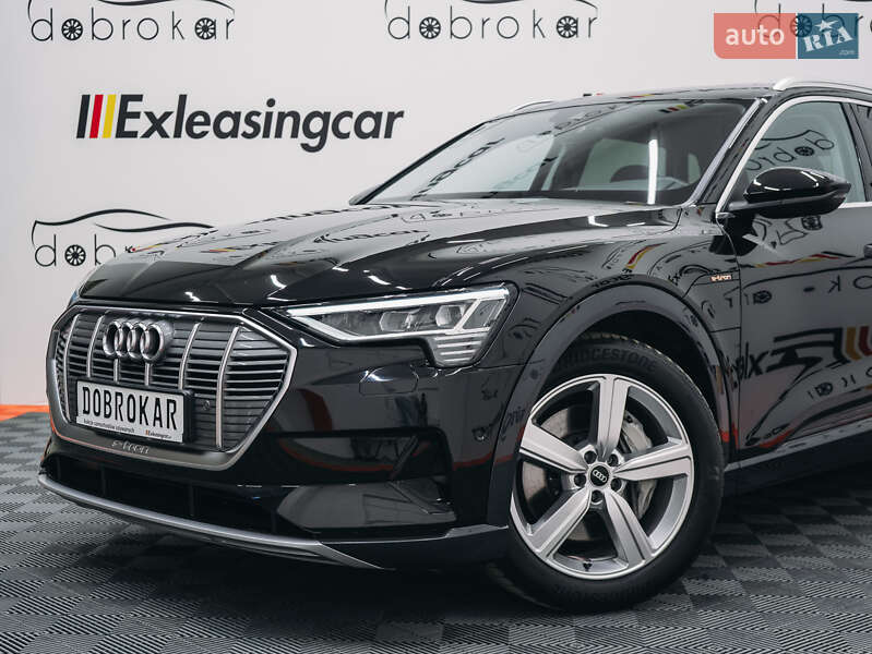 Внедорожник / Кроссовер Audi e-tron 2022 в Львове