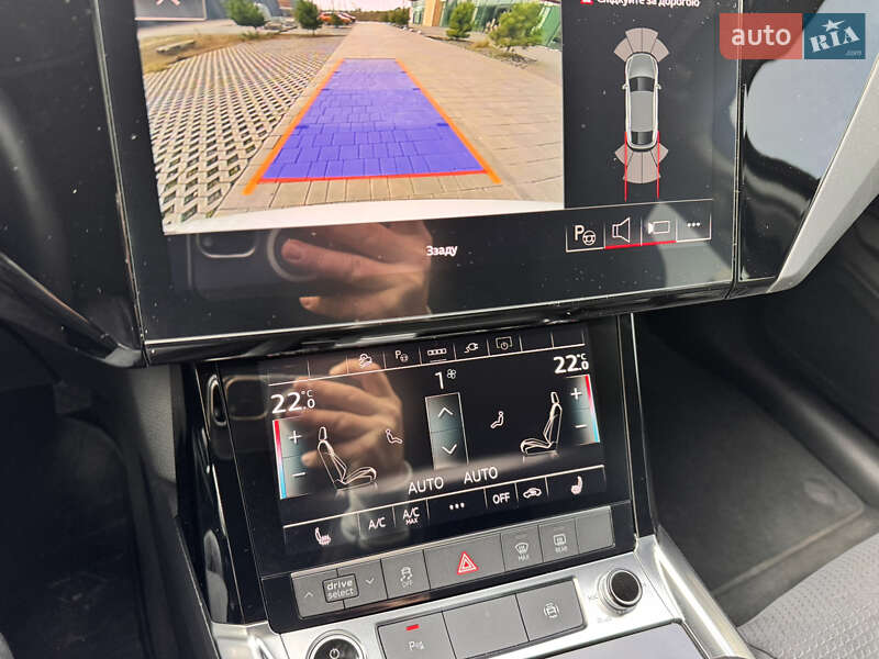 Внедорожник / Кроссовер Audi e-tron 2023 в Хмельницком