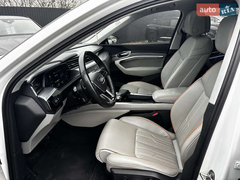 Внедорожник / Кроссовер Audi e-tron 2021 в Львове