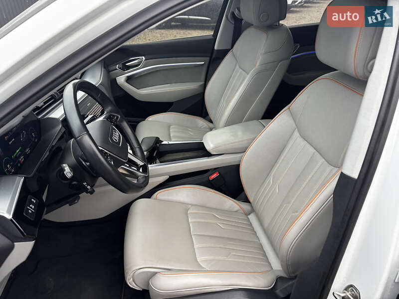 Внедорожник / Кроссовер Audi e-tron 2021 в Львове