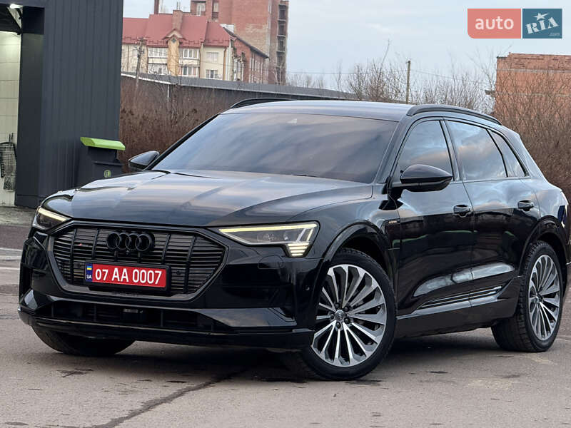 Позашляховик / Кросовер Audi e-tron 2019 в Дрогобичі