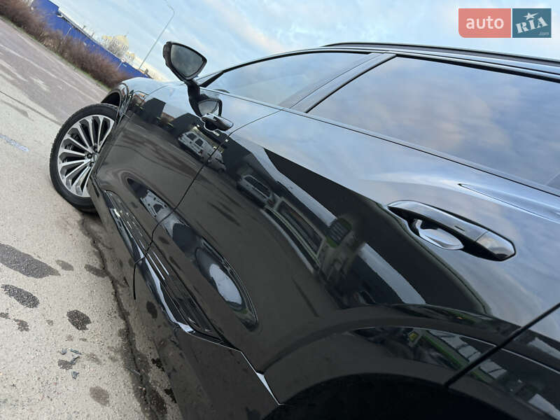 Позашляховик / Кросовер Audi e-tron 2019 в Дрогобичі