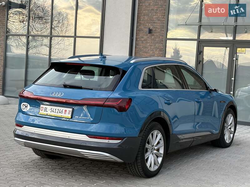 Внедорожник / Кроссовер Audi e-tron 2019 в Тернополе