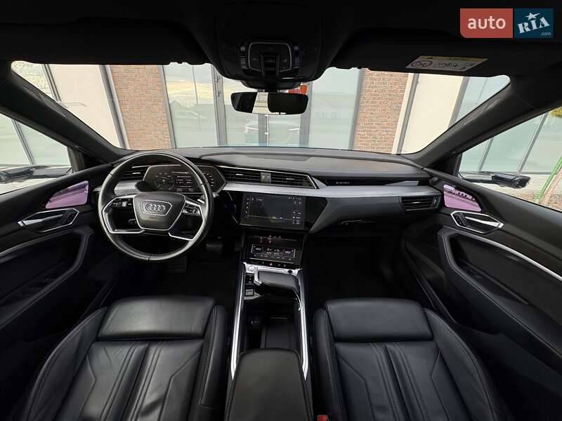 Внедорожник / Кроссовер Audi e-tron 2019 в Тернополе