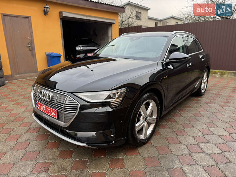 Внедорожник / Кроссовер Audi e-tron 2021 в Ровно фото 10 Внедорожник / Кроссовер Audi e-tron 2021 в Ровно