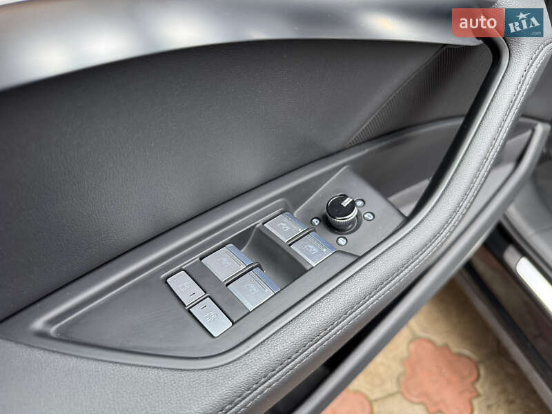 Внедорожник / Кроссовер Audi e-tron 2021 в Ровно фото 12 Внедорожник / Кроссовер Audi e-tron 2021 в Ровно