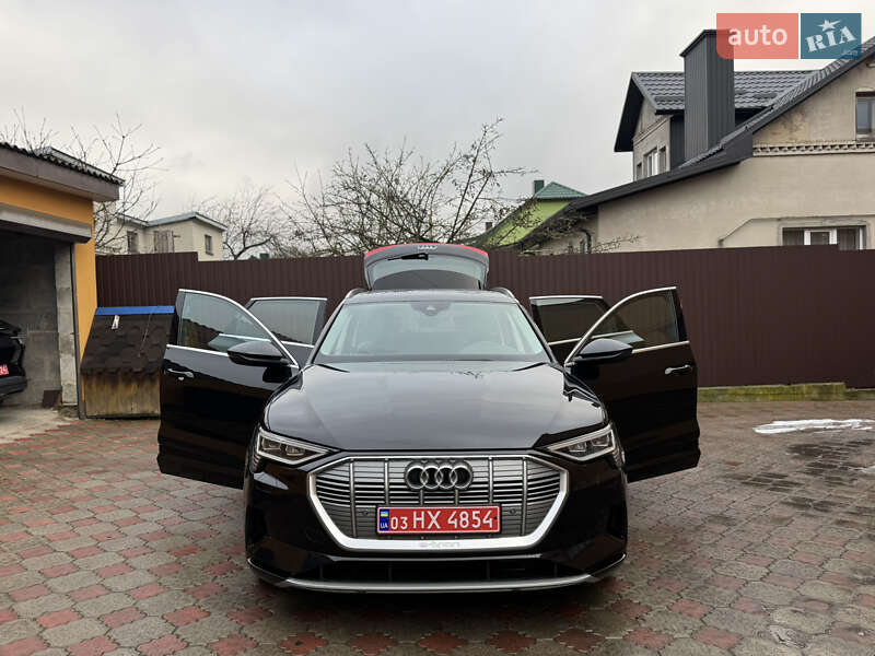 Внедорожник / Кроссовер Audi e-tron 2021 в Ровно фото 26 Внедорожник / Кроссовер Audi e-tron 2021 в Ровно