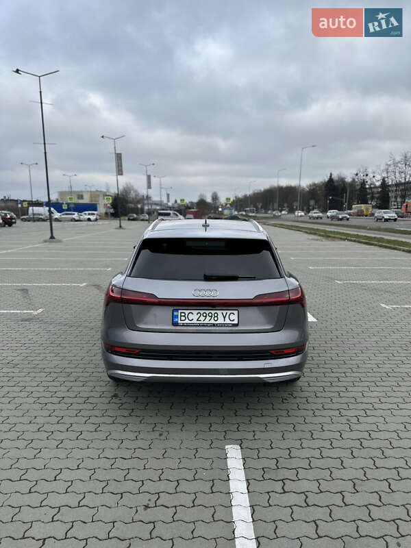 Внедорожник / Кроссовер Audi e-tron 2022 в Львове фото 10 Внедорожник / Кроссовер Audi e-tron 2022 в Львове