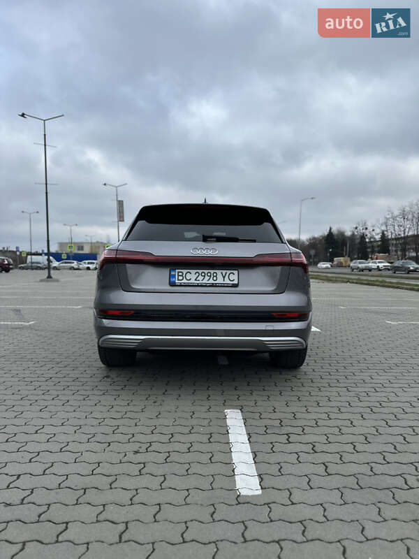 Внедорожник / Кроссовер Audi e-tron 2022 в Львове фото 11 Внедорожник / Кроссовер Audi e-tron 2022 в Львове