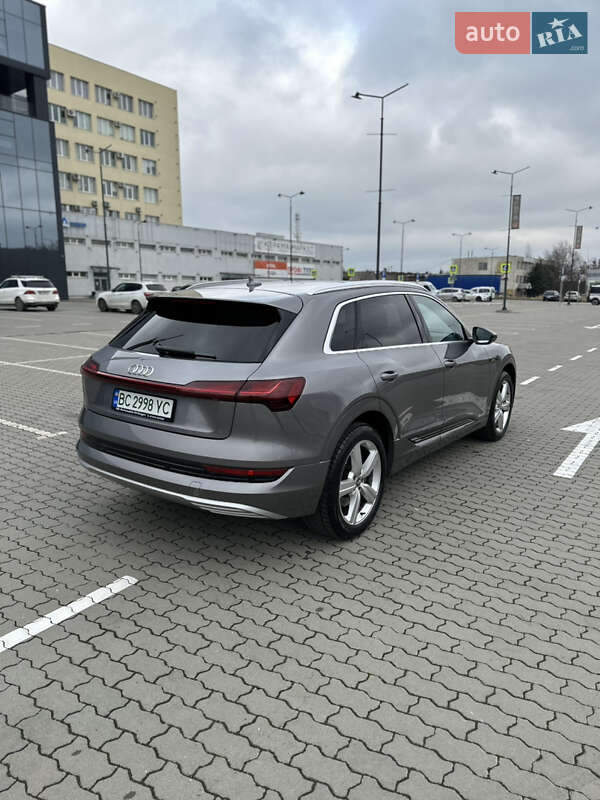 Внедорожник / Кроссовер Audi e-tron 2022 в Львове фото 12 Внедорожник / Кроссовер Audi e-tron 2022 в Львове