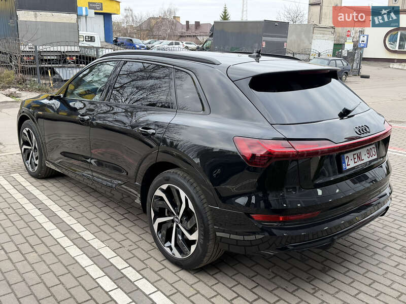 Позашляховик / Кросовер Audi e-tron 2021 в Рівному фото 9 Позашляховик / Кросовер Audi e-tron 2021 в Рівному