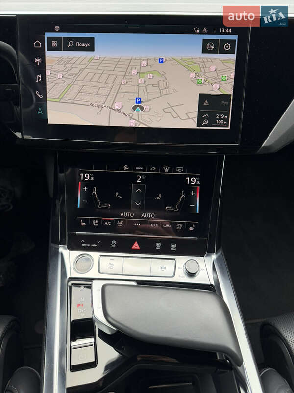 Позашляховик / Кросовер Audi e-tron 2021 в Рівному фото 22 Позашляховик / Кросовер Audi e-tron 2021 в Рівному