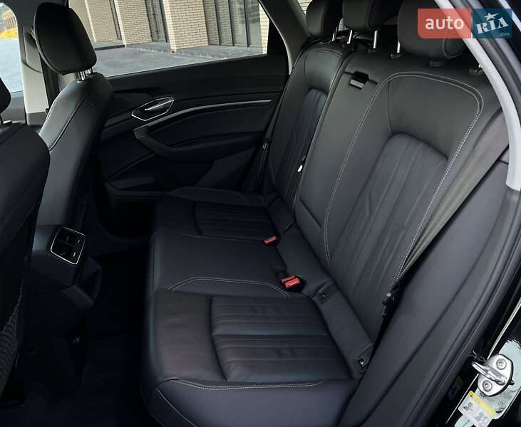 Внедорожник / Кроссовер Audi e-tron 2020 в Виннице