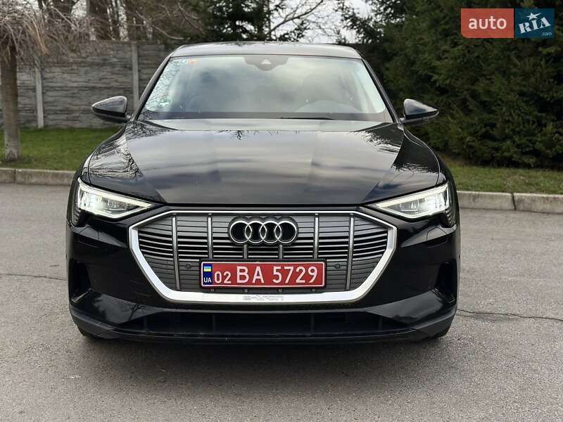 Внедорожник / Кроссовер Audi e-tron 2020 в Виннице