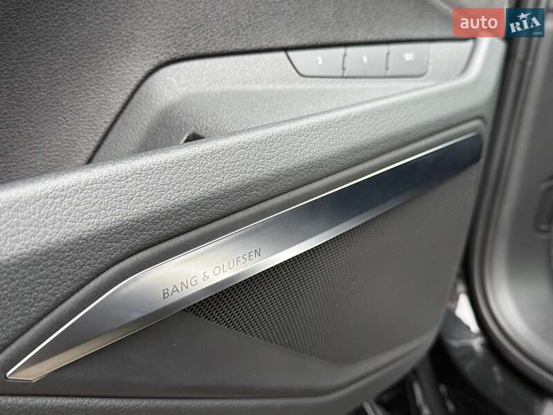 Внедорожник / Кроссовер Audi e-tron 2019 в Дрогобыче фото 39 Внедорожник / Кроссовер Audi e-tron 2019 в Дрогобыче