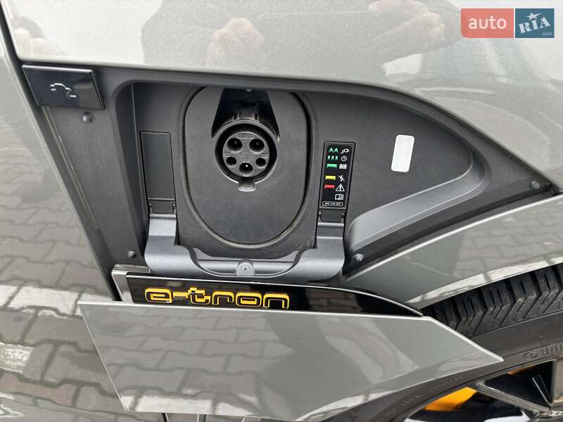Внедорожник / Кроссовер Audi e-tron 2022 в Одессе фото 21 Внедорожник / Кроссовер Audi e-tron 2022 в Одессе