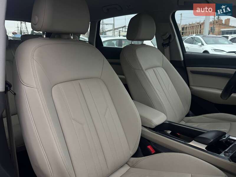 Внедорожник / Кроссовер Audi e-tron 2019 в Черновцах фото 10 Внедорожник / Кроссовер Audi e-tron 2019 в Черновцах