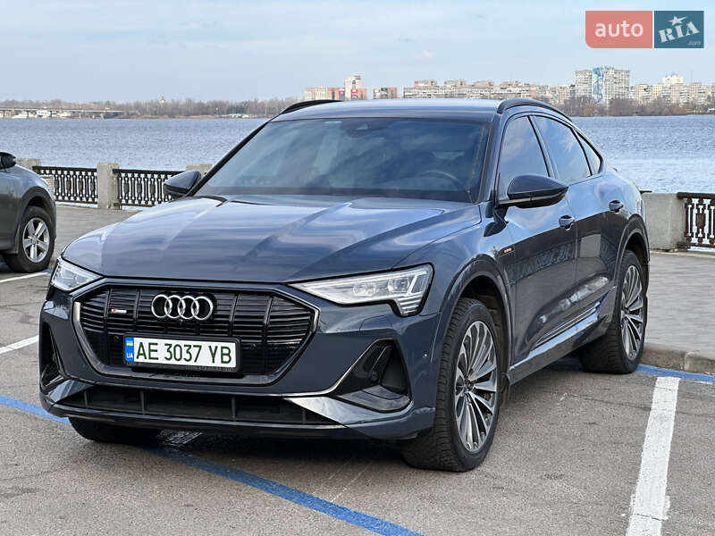 Audi e-tron 2020