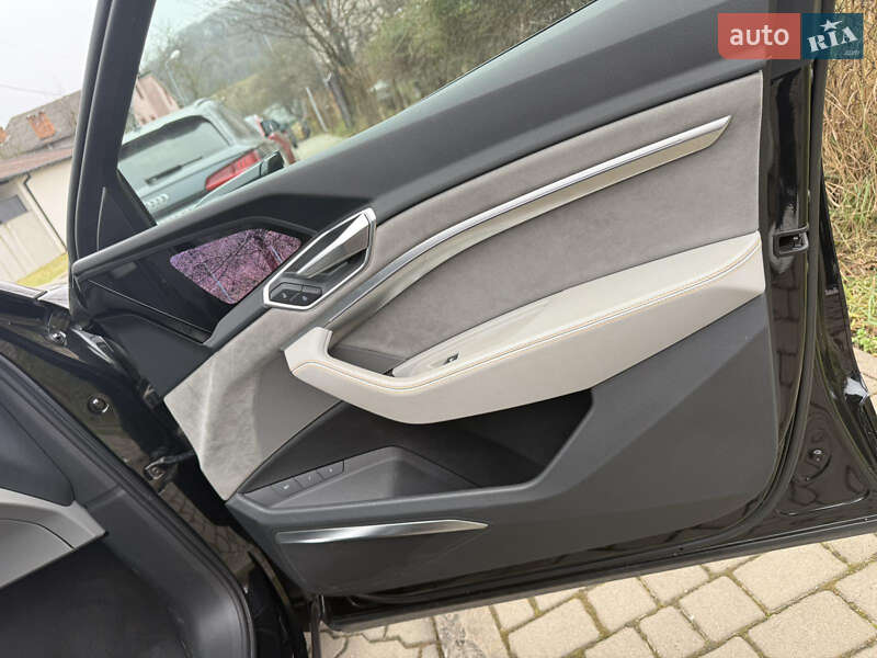 Внедорожник / Кроссовер Audi e-tron 2021 в Львове фото 10 Внедорожник / Кроссовер Audi e-tron 2021 в Львове