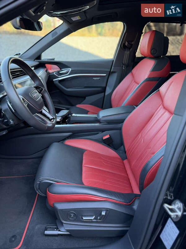 Внедорожник / Кроссовер Audi e-tron 2022 в Львове