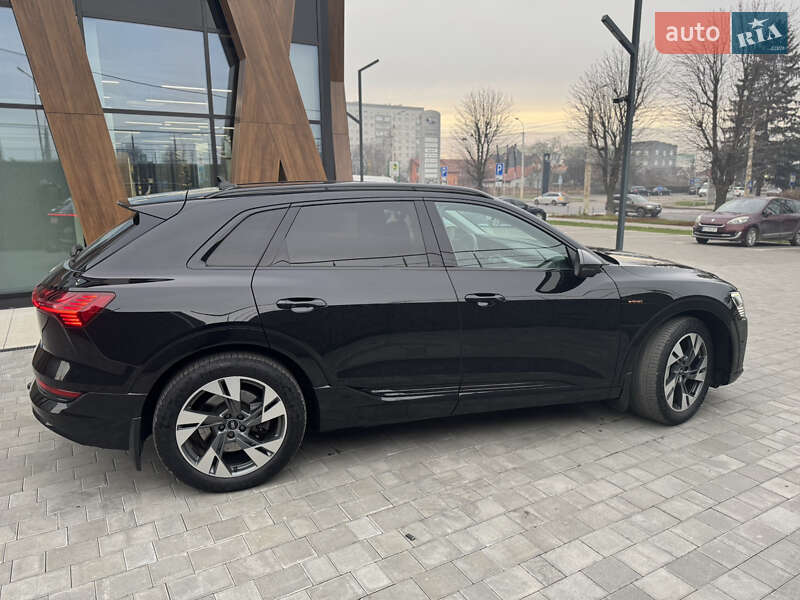 Внедорожник / Кроссовер Audi e-tron 2019 в Луцке фото 6 Внедорожник / Кроссовер Audi e-tron 2019 в Луцке