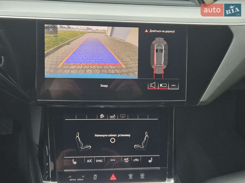 Внедорожник / Кроссовер Audi e-tron 2019 в Радехове фото 19 Внедорожник / Кроссовер Audi e-tron 2019 в Радехове