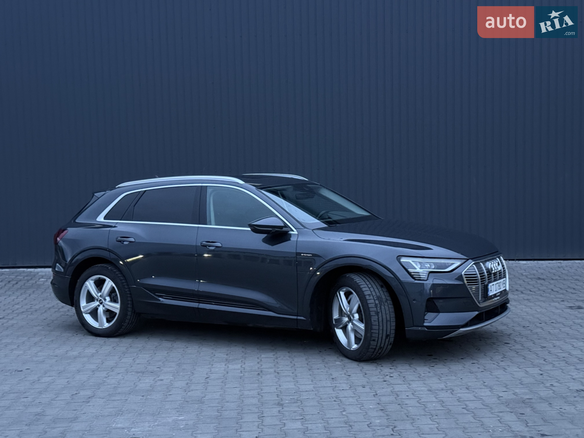 2022 Audi e-tron - мініатюра 2
