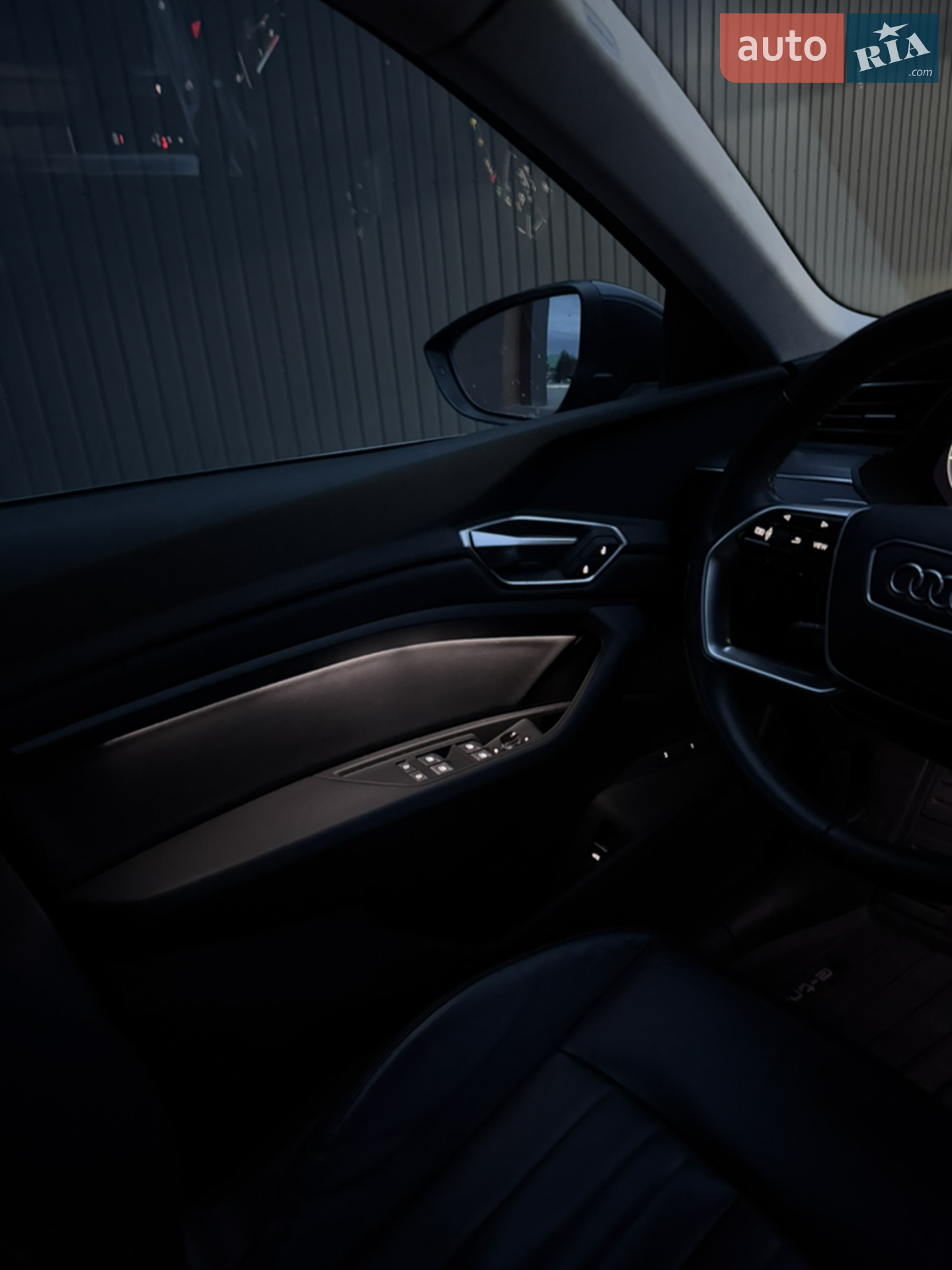 2022 Audi e-tron - мініатюра 44