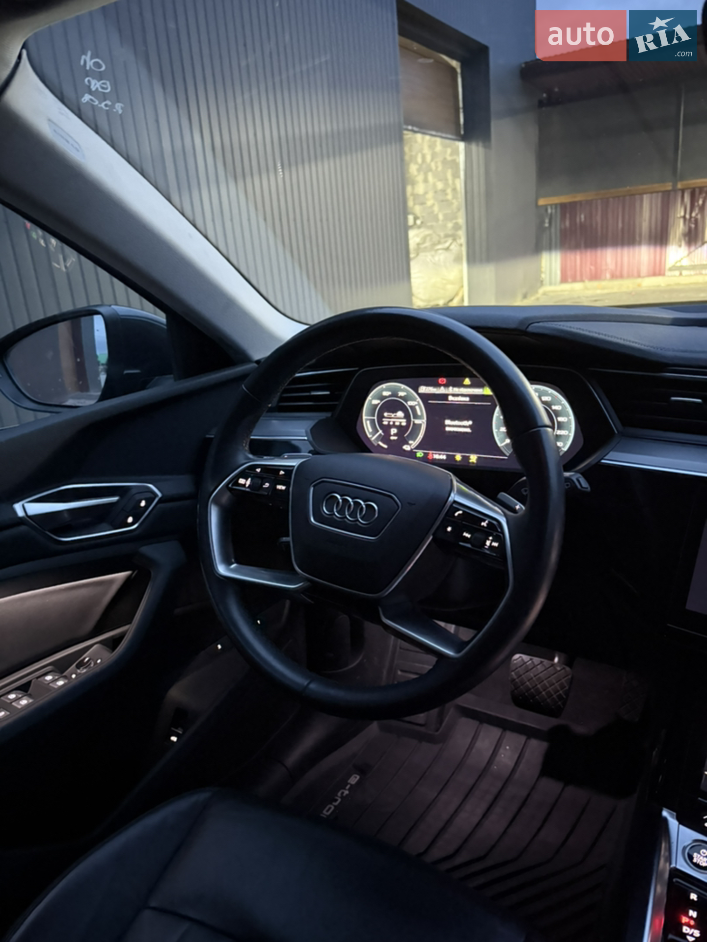 2022 Audi e-tron - мініатюра 43