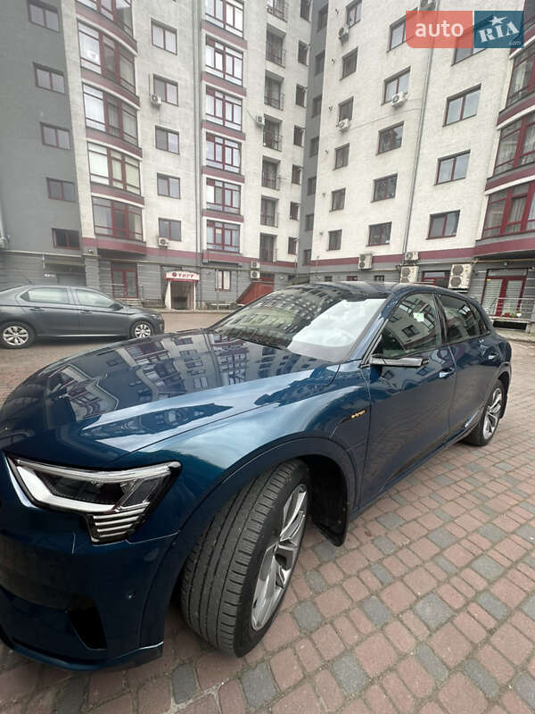 Внедорожник / Кроссовер Audi e-tron 2019 в Ивано-Франковске